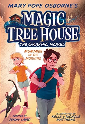 Mummies in the Morning Graphic Novel (Magic Tree House (R))